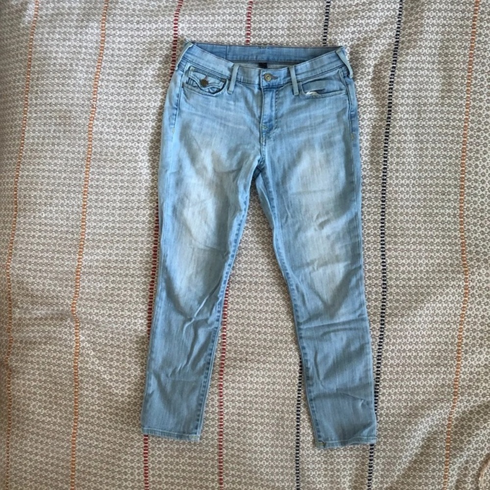True Religions Cropped Jeans Sz 27